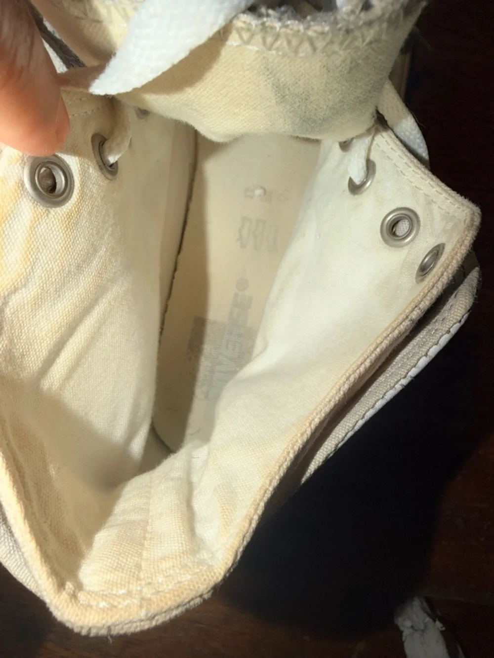 Classic High-Top Canvas Sneakers in White and Beige Men’s Size 9 - Picture 6 of 9